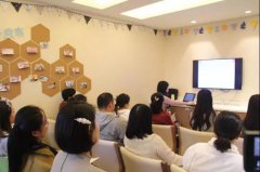 建立孩子安全依戀，奠定孩子終身發(fā)展。 ——安琪兒心理門診“親子關(guān)系”公